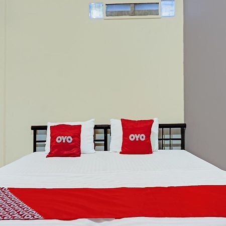 雅加达 Oyo 91658 Luci'S House酒店 外观 照片