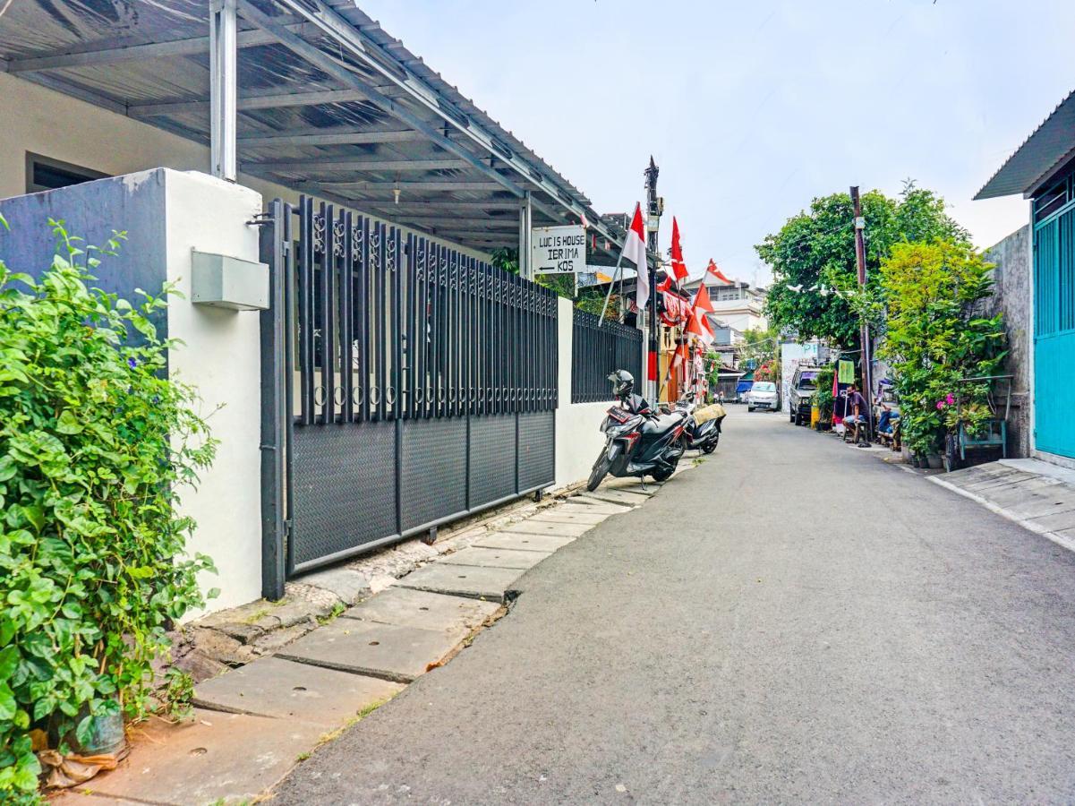 雅加达 Oyo 91658 Luci'S House酒店 外观 照片